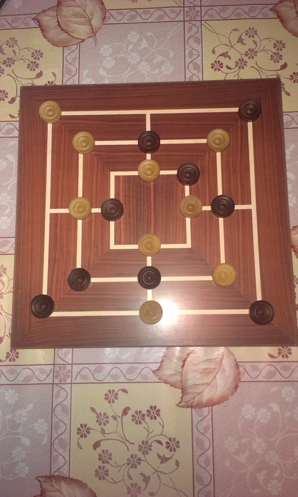 A game where all the pieces have been placed just before the moving phase begins.