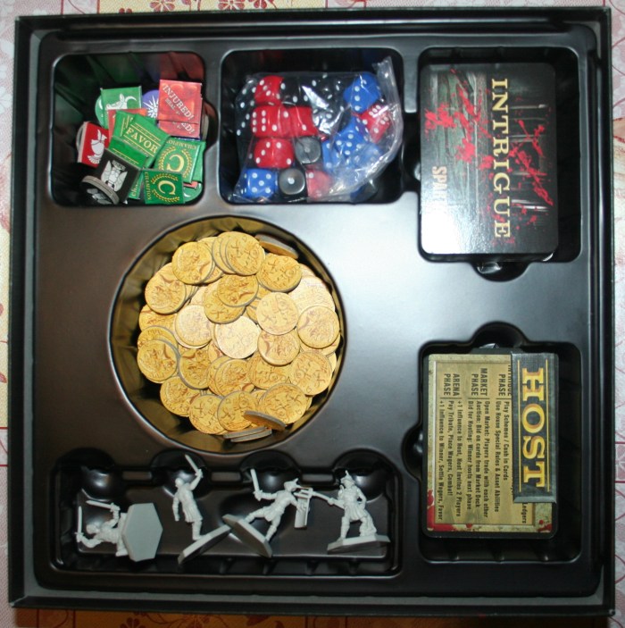 I rate this box design 4.5/5! The only thing that would have made it better is a slot for the host marker to sit in.